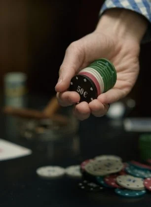 What Is a Stiff in Blackjack? How to Play Hard 12 to 16 3333